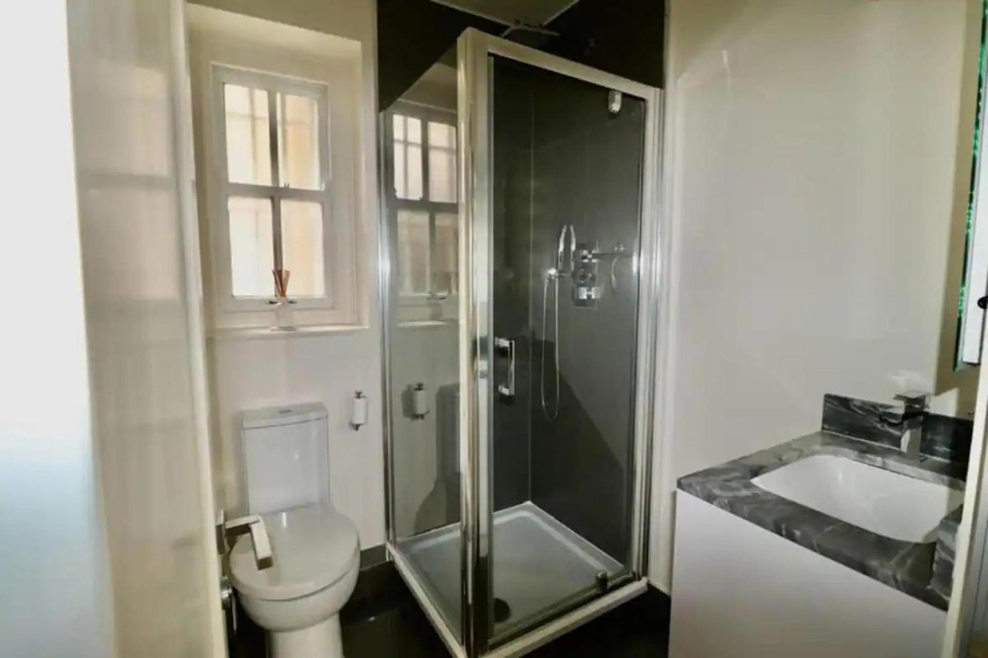 Private 1-bed In London